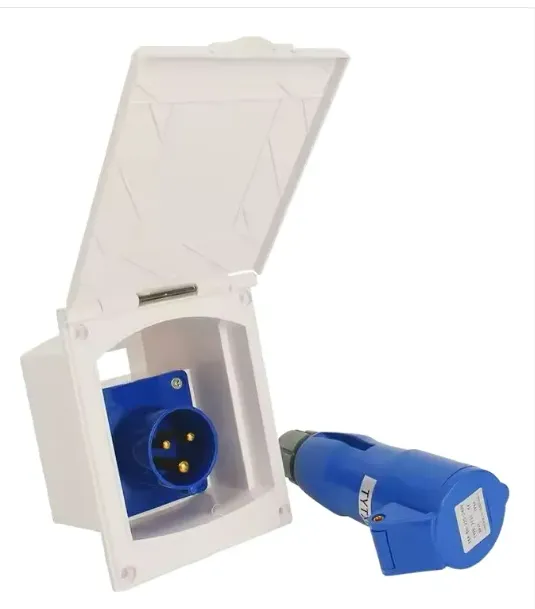 [Importado] Tomacorriente Blanco 220v M&H